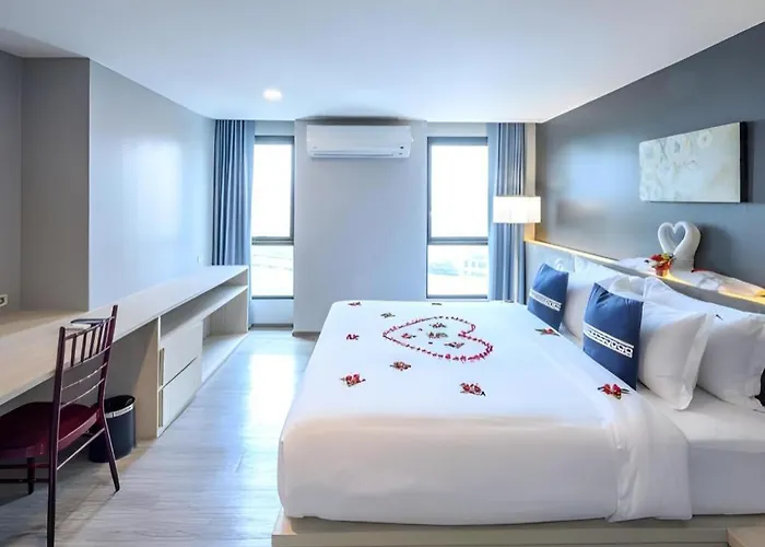 Iwish Hotel