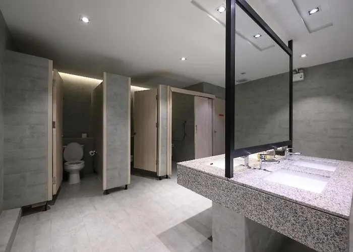 Iwish Hotel 3*
